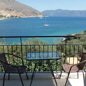 https://ballas-apartments-agia-efimia.kefaloniahotels.net