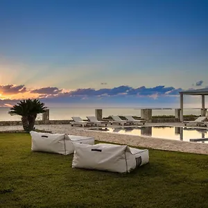 https://agnanti-suites.kefaloniahotels.net