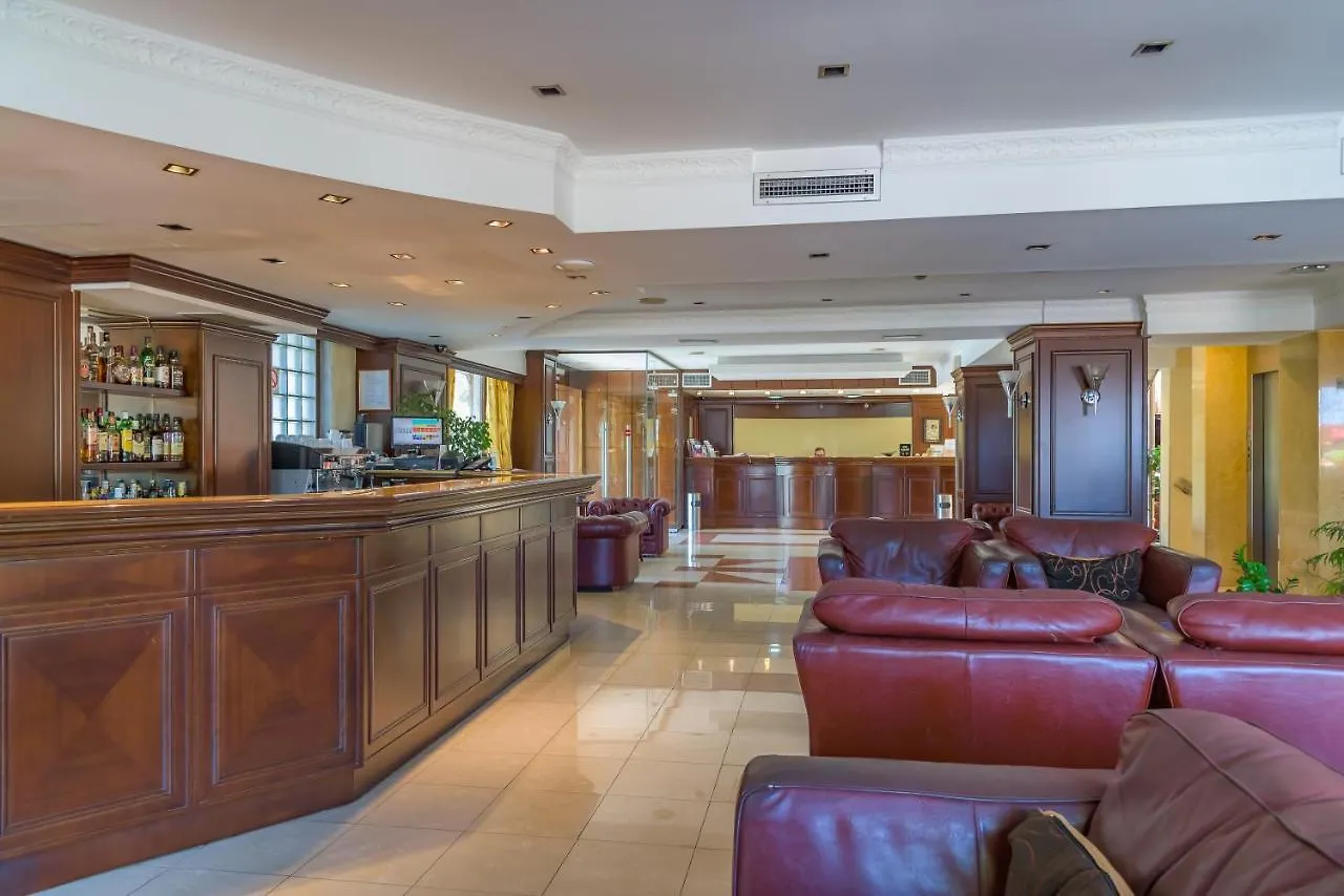 Avalon Airport Hotel Thessaloniki Θέρμη 4*,